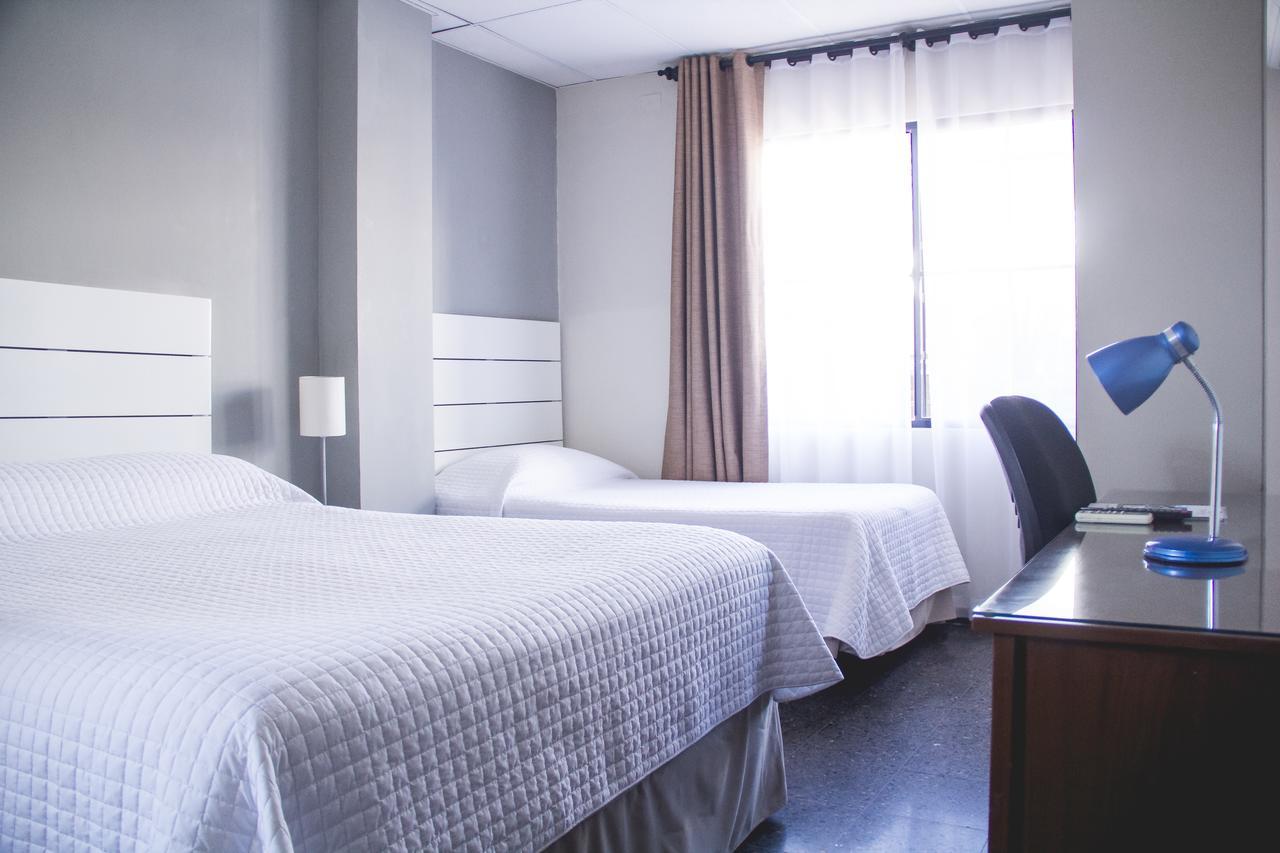 Maria Jose Suites ซานซัลวาดอร์ ภายนอก รูปภาพ