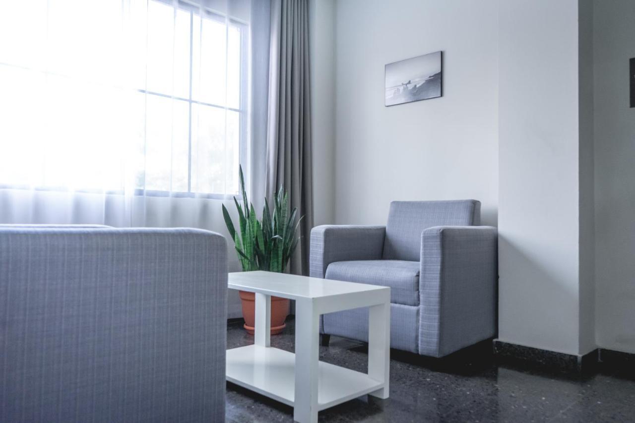 Maria Jose Suites ซานซัลวาดอร์ ภายนอก รูปภาพ