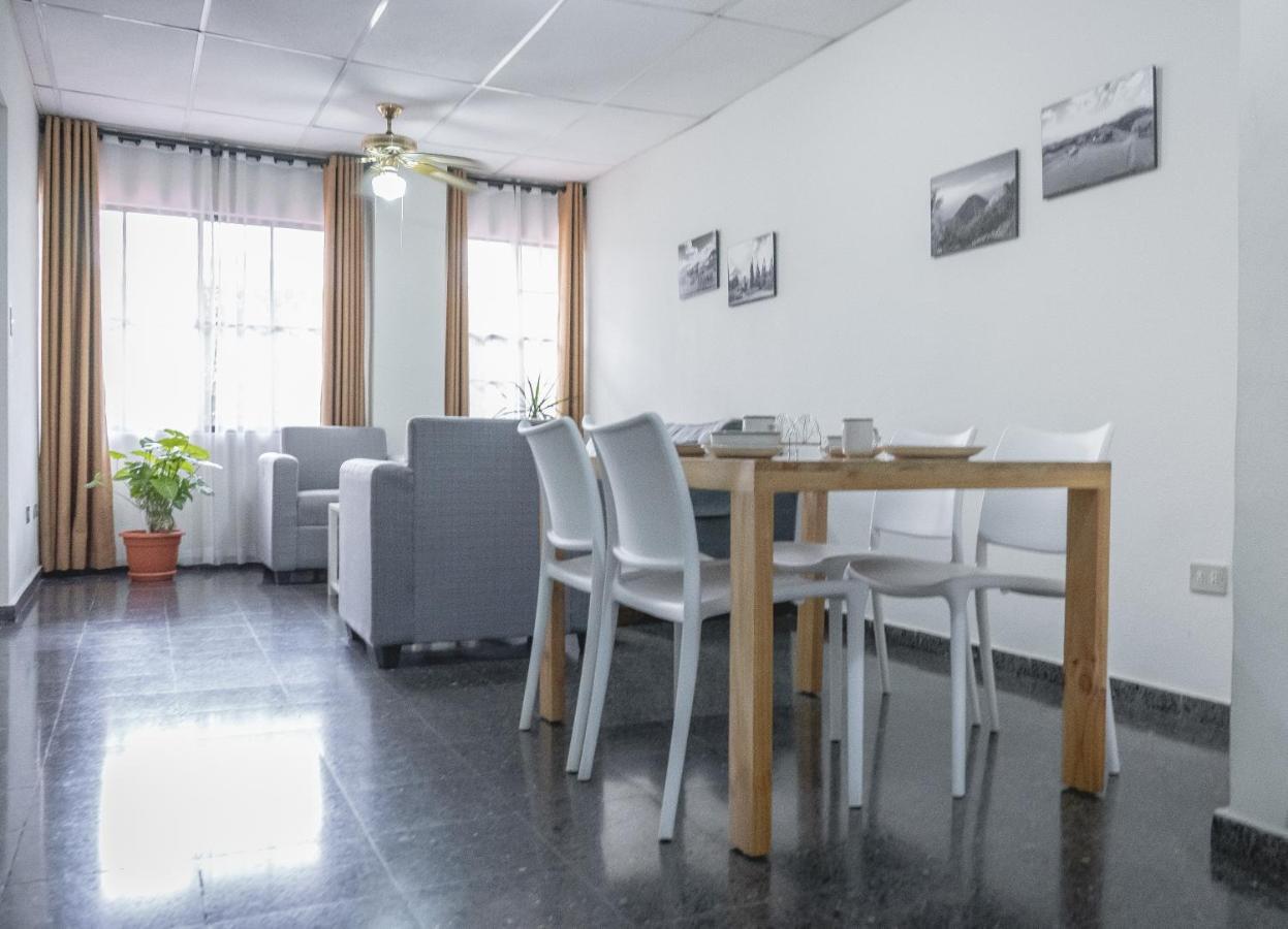 Maria Jose Suites ซานซัลวาดอร์ ภายนอก รูปภาพ